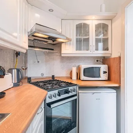 Bright Nest Liszt Academy