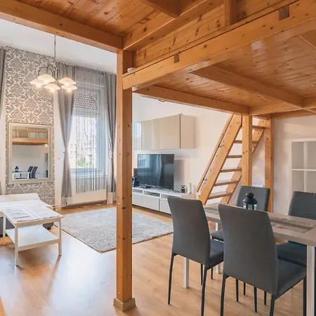 Bright Nest Liszt Academy